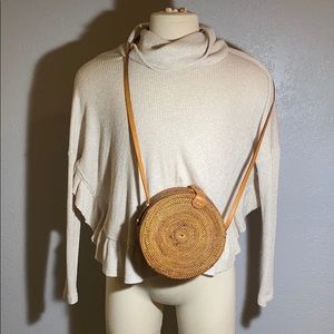 Straw crossbody bag
